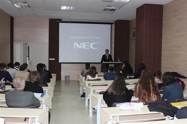 Aydın Üniversitesi Girişimcilik Dersi - İSGİD Yönetim Kurulu Üyesi Bora Can Yıldız