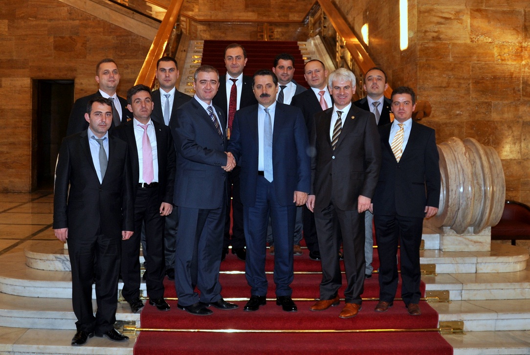İnegöl GİAD, Çalışma Bakanı Faruk Çelik ve Bursa Milletvekilleri; Hüseyin Şahin ve Sena Kaleli'yi Ankara'da Ziyaret Etti