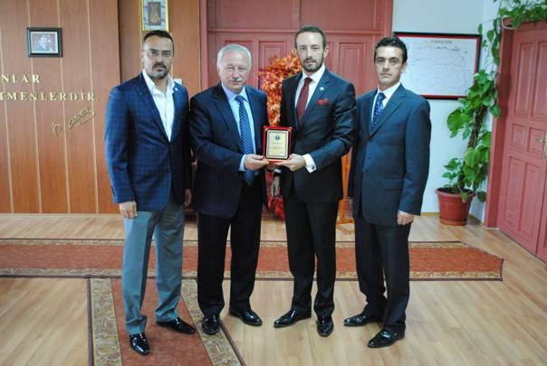 Eskişehir GİAD yönetim kurulu üyeleri  Eskişehir Milli Eğitim Müdürü Erdoğan Ayata’ ya veda ziyareti