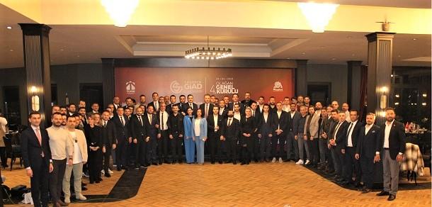 Zafer Bekdemir yeniden başkan.