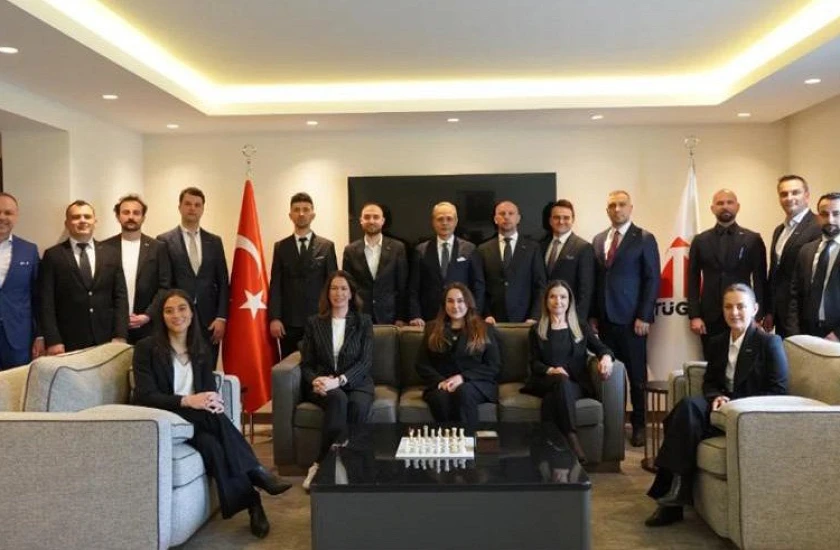 Kuşadası Genç İş İnsanları Derneği Heyetinden TÜGİK’e Anlamlı Ziyaret